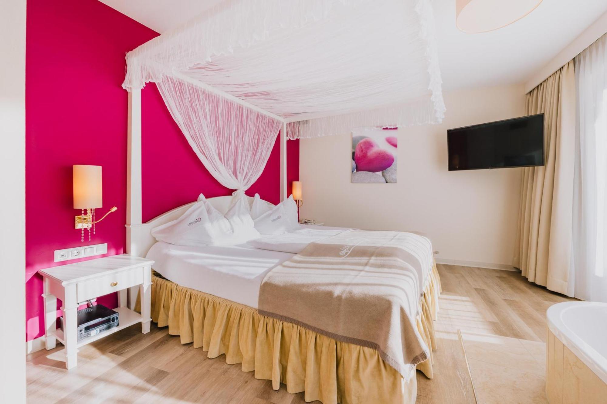Alpen-Herz Romantik&Spa - Adults Only Ladis Buitenkant foto