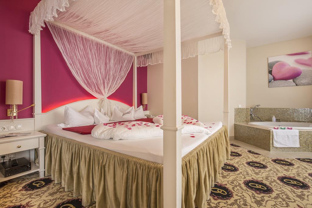 Alpen-Herz Romantik&Spa - Adults Only Ladis Buitenkant foto