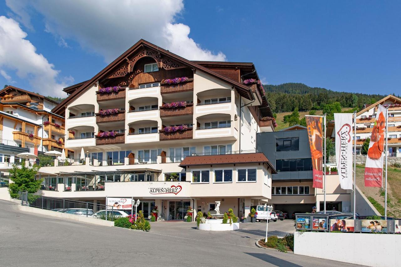 Alpen-Herz Romantik&Spa - Adults Only Ladis Buitenkant foto
